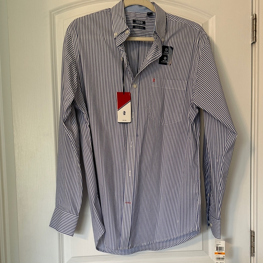 Izod Men's Blue and White Striped Button Down Shirt